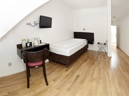 Hotel Dk